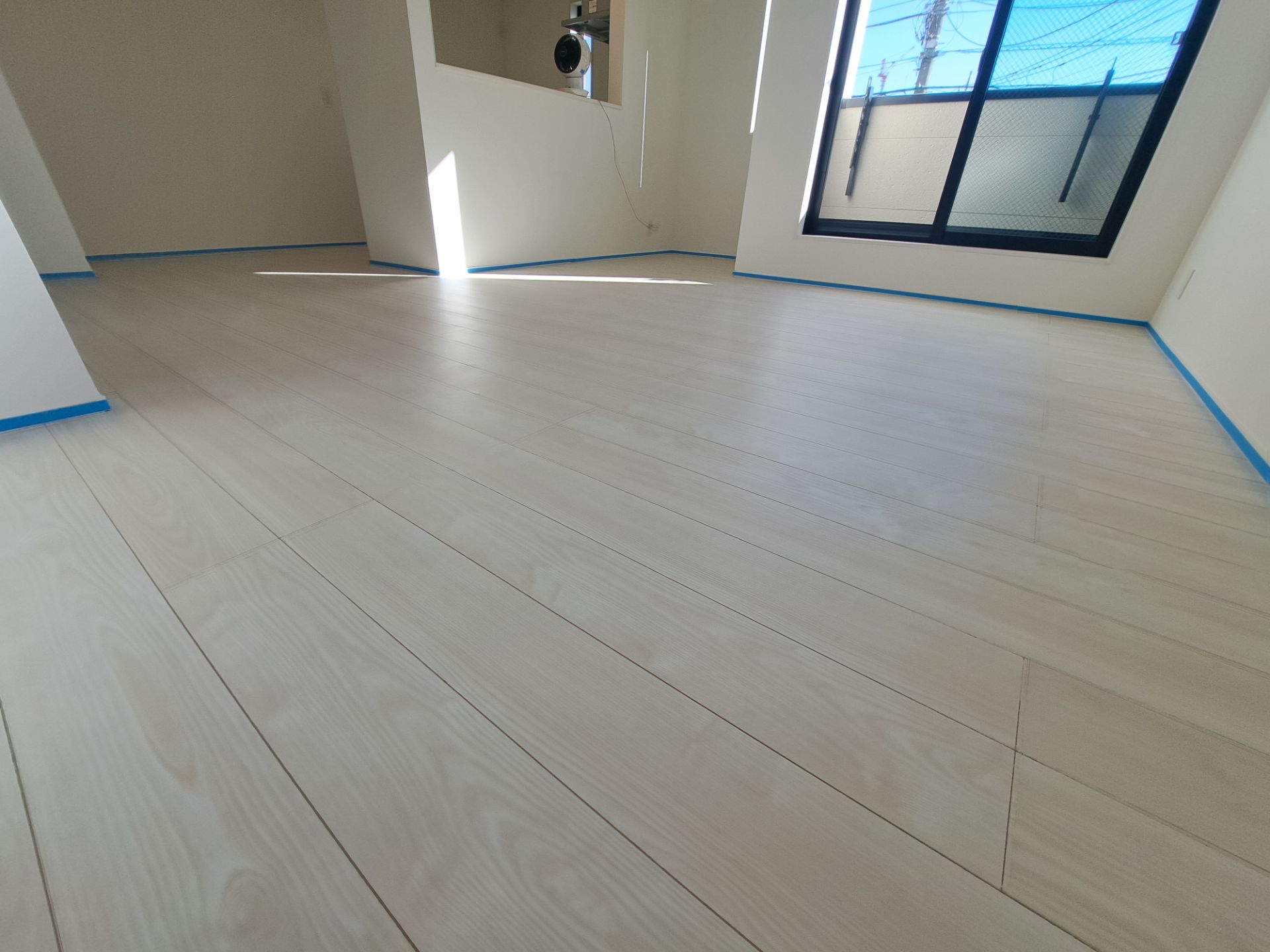 coatinghouse-tokyo-tachikawa-shinchikukodate-before 立川市フロアコーティング施工事例 施工前|東京都立川市 ご新築戸建て M様邸の床の状態