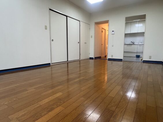 【施工前】東京都多摩市 中古マンション Ｎ様邸 ガラスフロアコーティング施工事例 施工前の状態