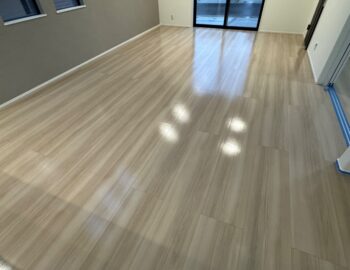 【施工後】千葉県八街市 ご新築戸建て Ｎ様邸 シリコンフロアコーティング施工事例 コーティングハウス シリコンフロアコーティング施工済み