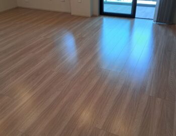 【施工後】埼玉県草加市 ご新築マンション Y様邸 セラミックガラスフロアコーティング施工事例 コーティングハウス セラミックガラスフロアコーティング施工済み