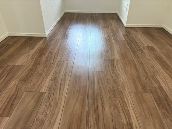 【施工後】東京都昭島市 ご新築マンション Ｋ様邸 セラミックガラスフロアコーティング施工事例 コーティングハウス セラミックガラスフロアコーティング施工済み