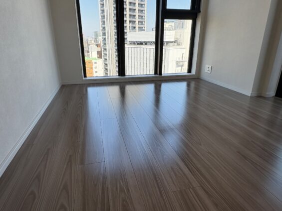 【施工後】東京都大田区 ご新築マンション Ｋ様邸 セラミックガラスフロアコーティング施工事例 コーティングハウス セラミックガラスフロアコーティング施工済み