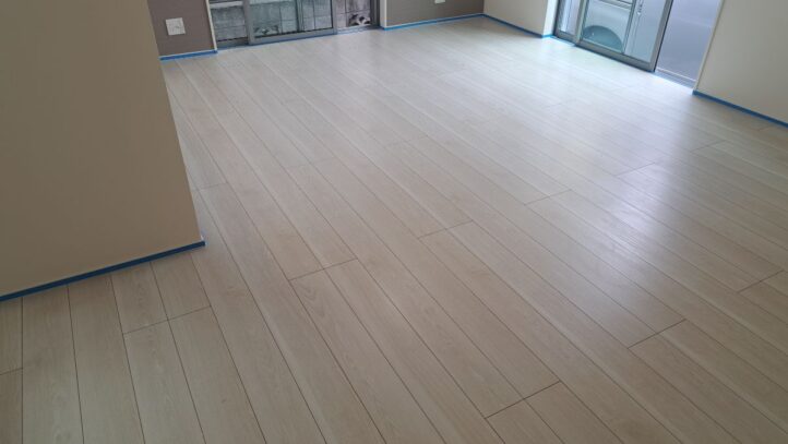 草加市フロアコーティング施工事例 施工前｜埼玉県草加市 中古戸建て S様邸の床の状態