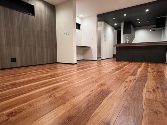 世田谷フロアコーティング施工事例 施工後｜東京都世田谷区 ご新築戸建て M様邸 コーティングハウス セラミックガラスフロアコーティング施工済み