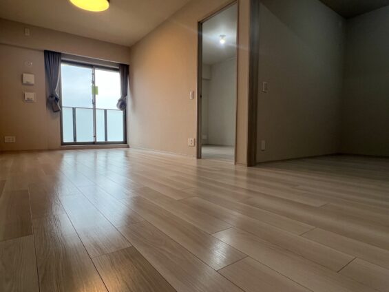 【施工後】神奈川県横浜市 ご新築マンション O様邸 ガラスフロアコーティング施工事例 コーティングハウス ガラスフロアコーティング施工済み
