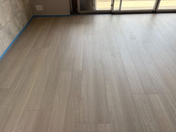 【施工前】栃木県宇都宮市 ご新築マンション Ｗ様邸 シリコンフロアコーティング施工事例 施工前の状態