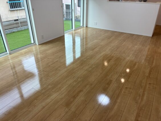 【施工後】栃木県下野市 ご新築戸建て Ｌ様邸 シリコンフロアコーティング施工事例 コーティングハウス シリコンフロアコーティング施工済み