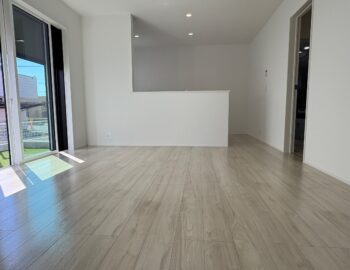 【施工後】栃木県下野市 ご新築戸建て Ｌ様邸 シリコンフロアコーティング施工事例 コーティングハウス シリコンフロアコーティング施工済み