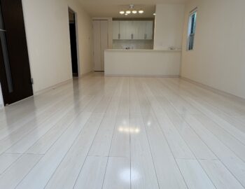【施工後】千葉県習志野市 ご入居中戸建て Ａ様邸 シリコンフロアコーティング施工事例 コーティングハウス シリコンフロアコーティング施工済み
