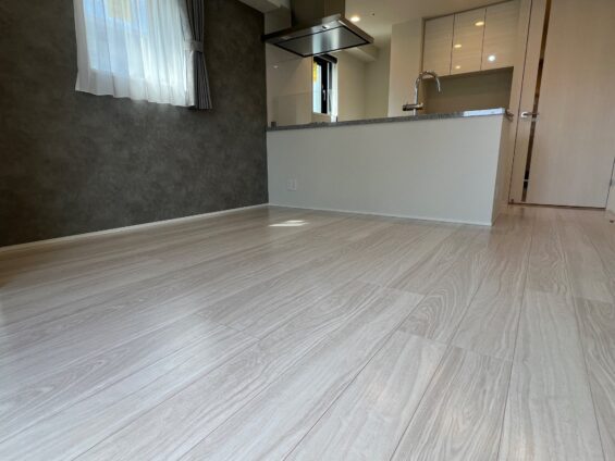 【施工後】東京都台東区 ご新築マンション M様邸 セラミックガラスフロアコーティング施工事例 コーティングハウス セラミックガラスフロアコーティング施工済み