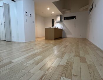 【施工後】神奈川県横浜市 ご新築戸建て Ｓ様邸 セラミックガラスフロアコーティング施工事例 コーティングハウス セラミックガラスフロアコーティング施工済み