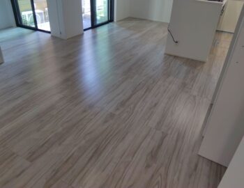 【施工後】埼玉県吉川市 ご新築戸建て Ｋ様邸 セラミックガラスフロアコーティング施工事例 コーティングハウス セラミックガラスフロアコーティング施工済み