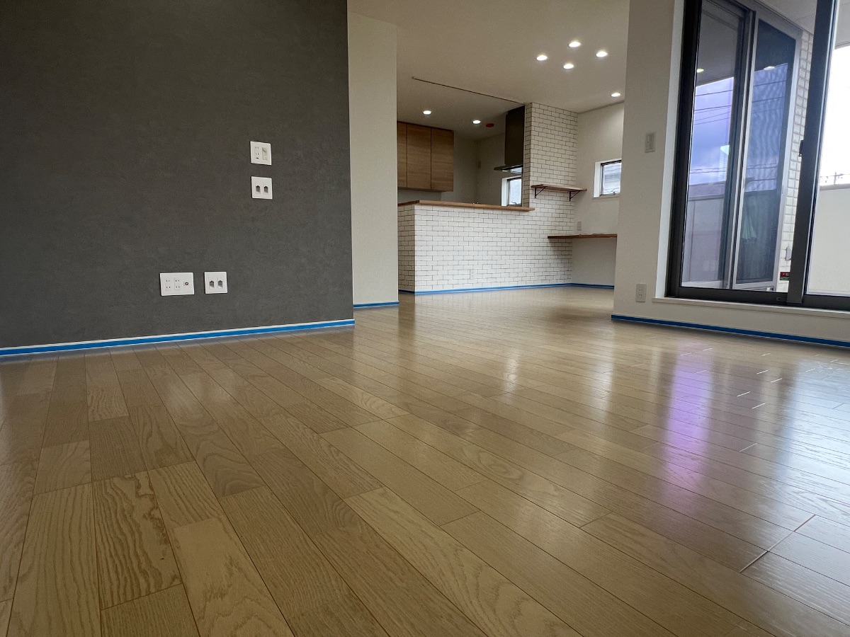 coatinghouse-chiba-kashiwa-chukokodate-before フロアコーティング施工事例 施工前|千葉県柏市 中古戸建て O様邸の床の状態