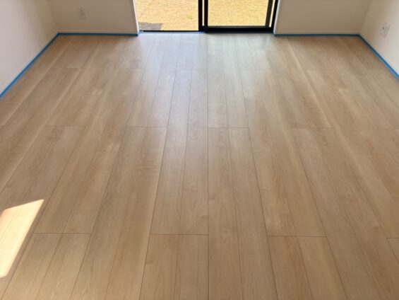 福岡市フロアコーティング施工事例 施工前｜福岡県福岡市 ご新築戸建て L様邸の床の状態