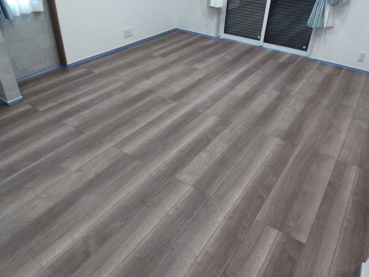 coatinghouse-fukuoka-fukuoka-shinchikukodate-before フロアコーティング施工事例 施工前|福岡県福岡市 ご新築戸建て H様邸の床の状態