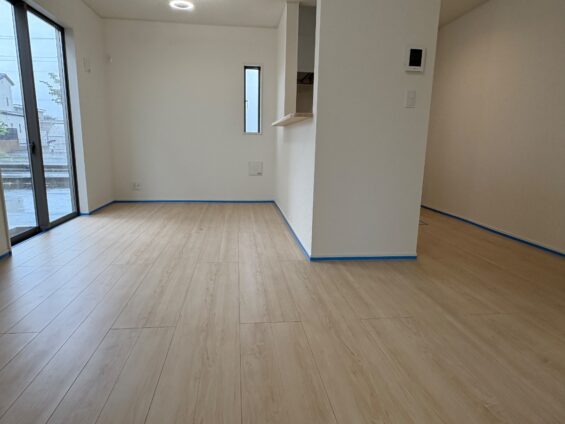日高市フロアコーティング施工事例 施工前｜埼玉県日高市 ご新築戸建て H様邸の床の状態