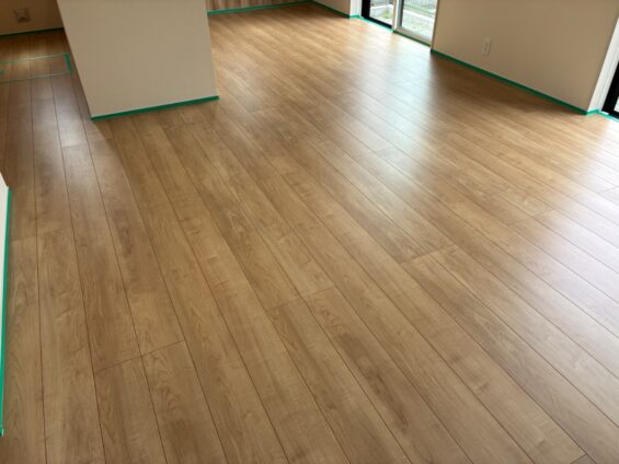 【施工前】神奈川県秦野市 ご新築戸建て Ｔ様邸 ガラスフロアコーティング施工事例 施工前の状態