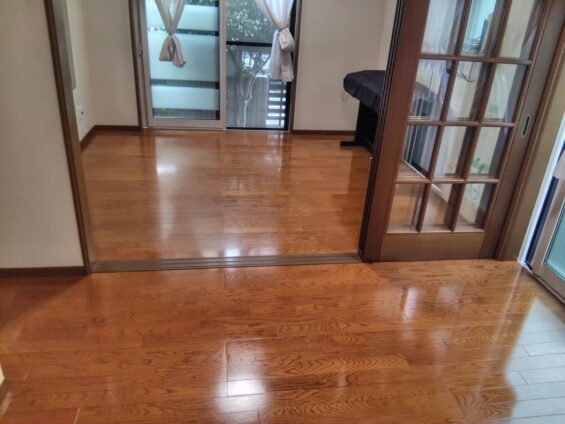 【施工後】東京都江戸川区 ご入居中戸建て Ｕ様邸 セラミックガラスフロアコーティング施工事例 コーティングハウス セラミックガラスフロアコーティング施工済み