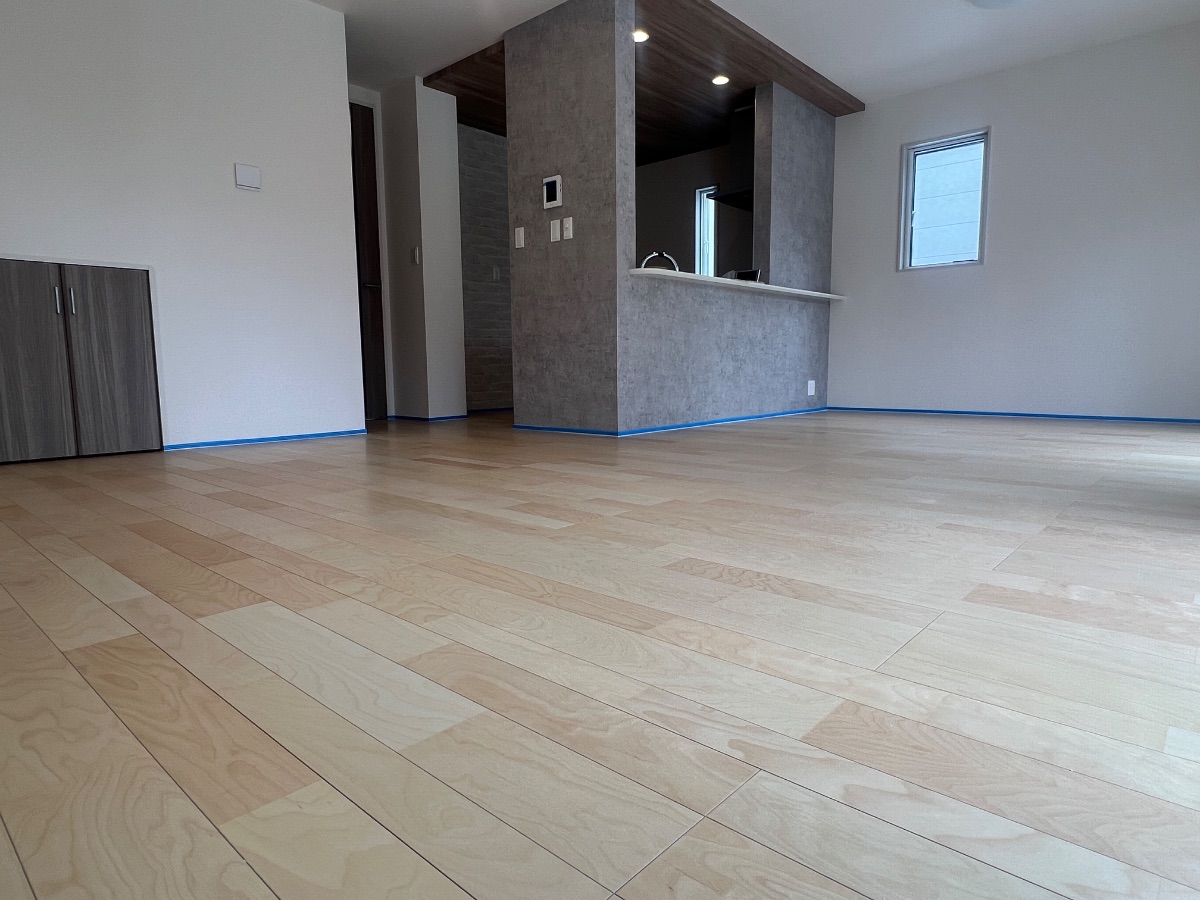 coatinghouse-tokyo-edogawa-shinchikukodate-before フロアコーティング施工事例 施工前|東京都江戸川区 ご新築戸建て D様邸の床の状態