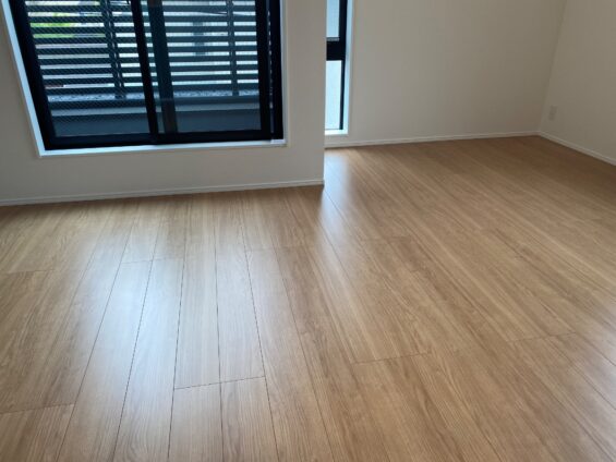【施工後】神奈川県横浜市 ご新築戸建て K様邸 ガラスフロアコーティング施工事例 コーティングハウス ガラスフロアコーティング施工済み
