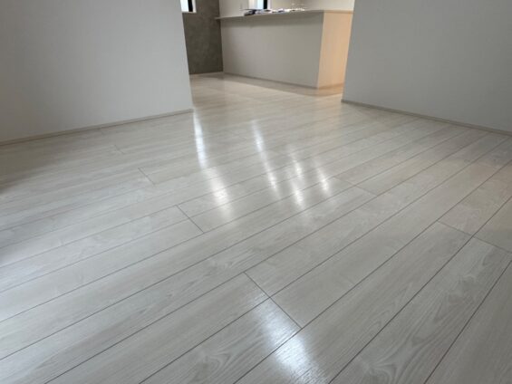 【施工後】埼玉県入間市 ご新築戸建て Ｈ様邸 シリコンフロアコーティング施工事例 コーティングハウス シリコンフロアコーティング施工済み