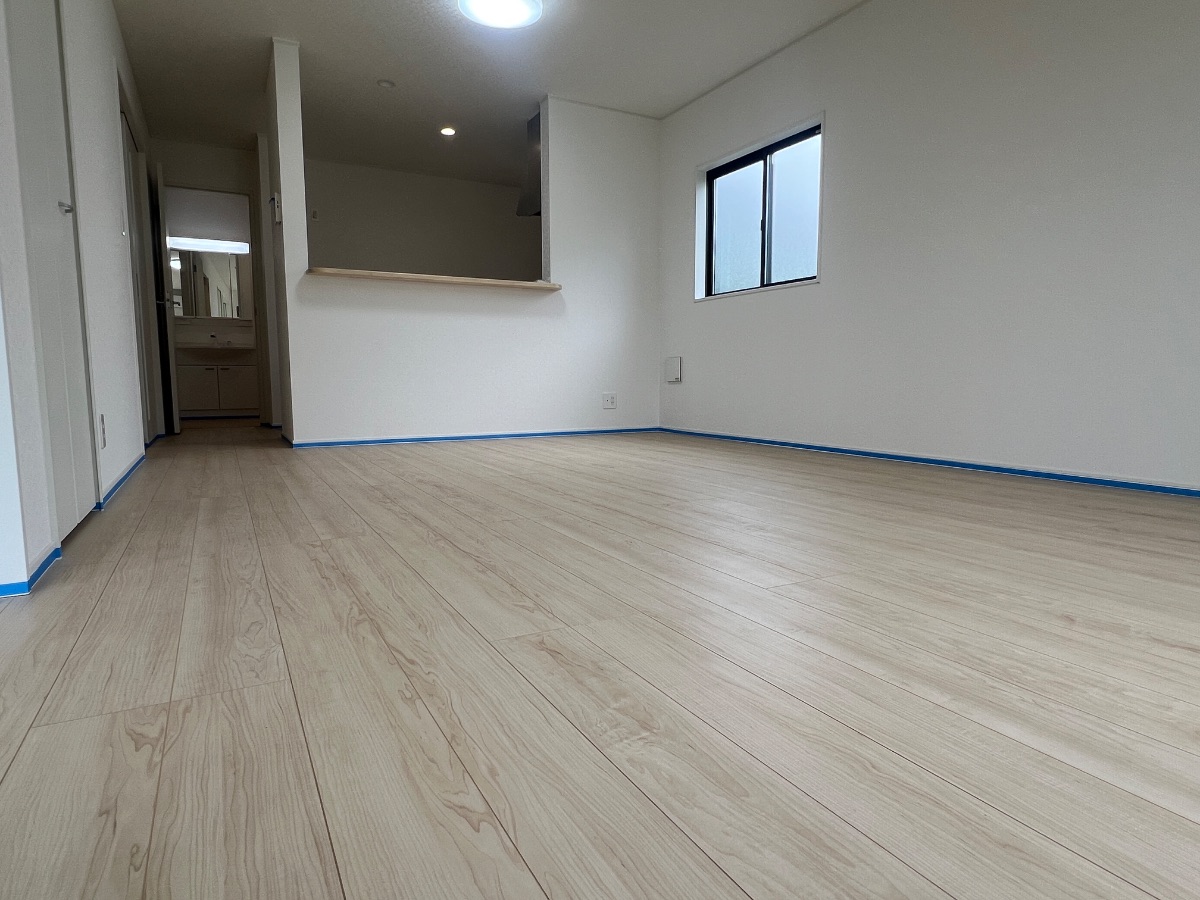 フロアコーティング施工事例 施工前｜鹿児島県鹿児島市 ご新築戸建て L様邸の床の状態