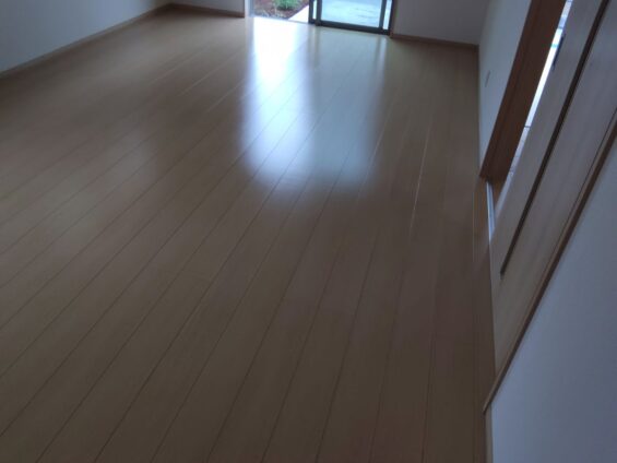 【施工後】埼玉県桶川市 ご新築戸建て Ｓ様邸 ガラスフロアコーティング施工事例 コーティングハウス ガラスフロアコーティング施工済み