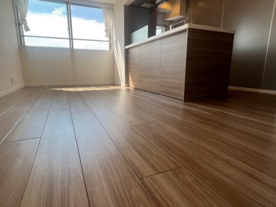 【施工後】東京都足立区 中古マンション Ｔ様邸 ガラスフロアコーティング施工事例 コーティングハウス ガラスフロアコーティング施工済み
