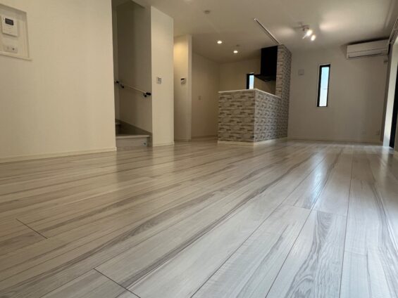 【施工後】神奈川県相模原市 ご新築戸建て Ｆ様邸 ガラスフロアコーティング施工事例 コーティングハウス ガラスフロアコーティング施工済み