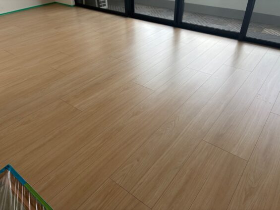 【施工後】千葉県千葉市 中古マンション Ｎ様邸 ガラスフロアコーティング施工事例 コーティングハウス ガラスフロアコーティング施工済み