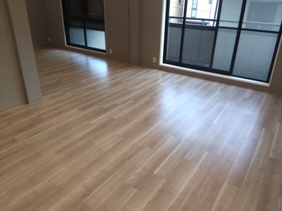 【施工後】東京都板橋区 リフォーム済戸建て Ｋ様邸 セラミックガラスフロアコーティング施工事例 コーティングハウス セラミックガラスフロアコーティング施工済み
