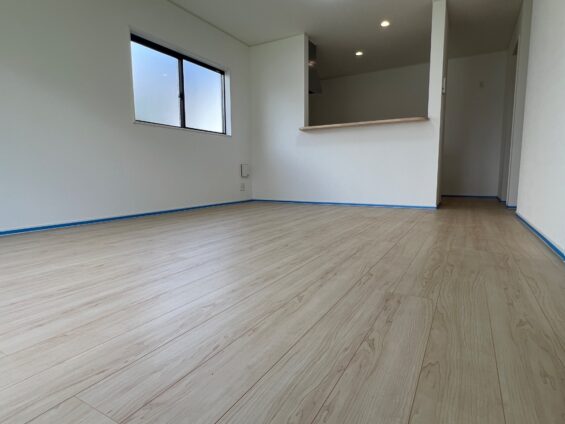 福岡市フロアコーティング施工事例 施工前|福岡県福岡市 ご新築戸建て L様邸の床の状態