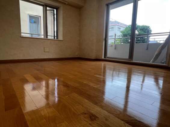 【施工後】東京都杉並区 中古マンション Ｓ様邸 セラミックガラスフロアコーティング施工事例 コーティングハウス セラミックガラスフロアコーティング施工済み