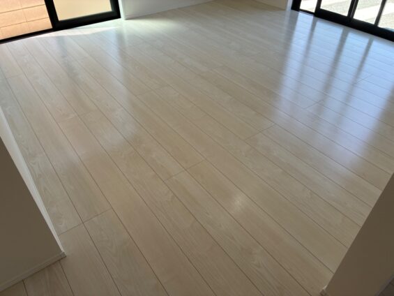 【施工後】群馬県太田市 ご新築戸建て Ｔ様邸 セラミックガラスフロアコーティング施工事例 コーティングハウス セラミックガラスフロアコーティング施工済み
