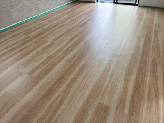 太宰府市フロアコーティング施工事例 施工前|福岡県太宰府市 ご新築戸建て S様邸の床の状態