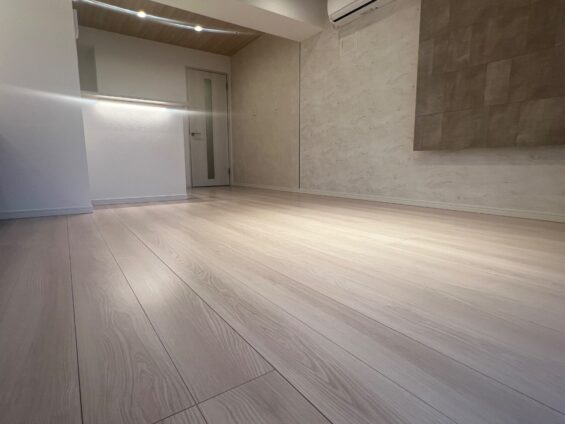 合志市フロアコーティング施工事例 施工後|熊本県合志市 リノベーション済みマンション S様邸 コーティングハウス ガラスフロアコーティング施工済み